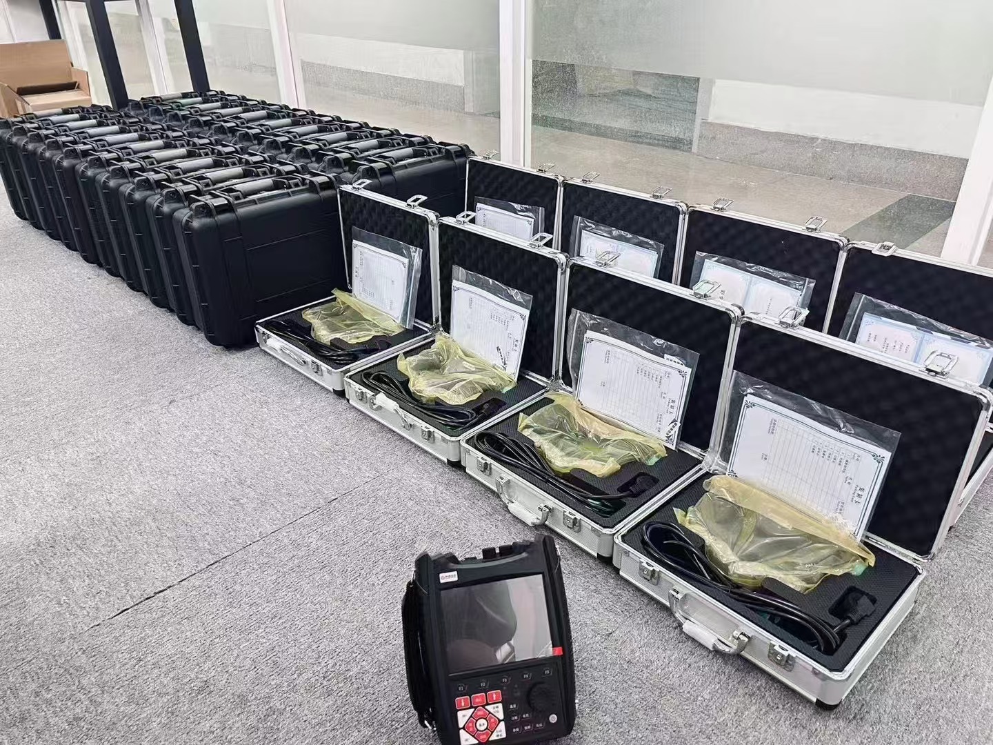 2024年度赛博瑞鑫公司超声波探伤仪出口版突破300台